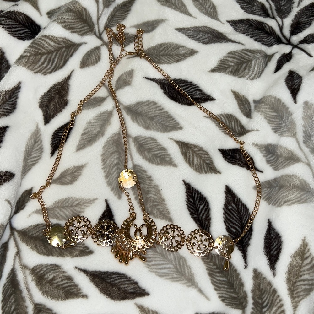 Costume jewelry headpiece